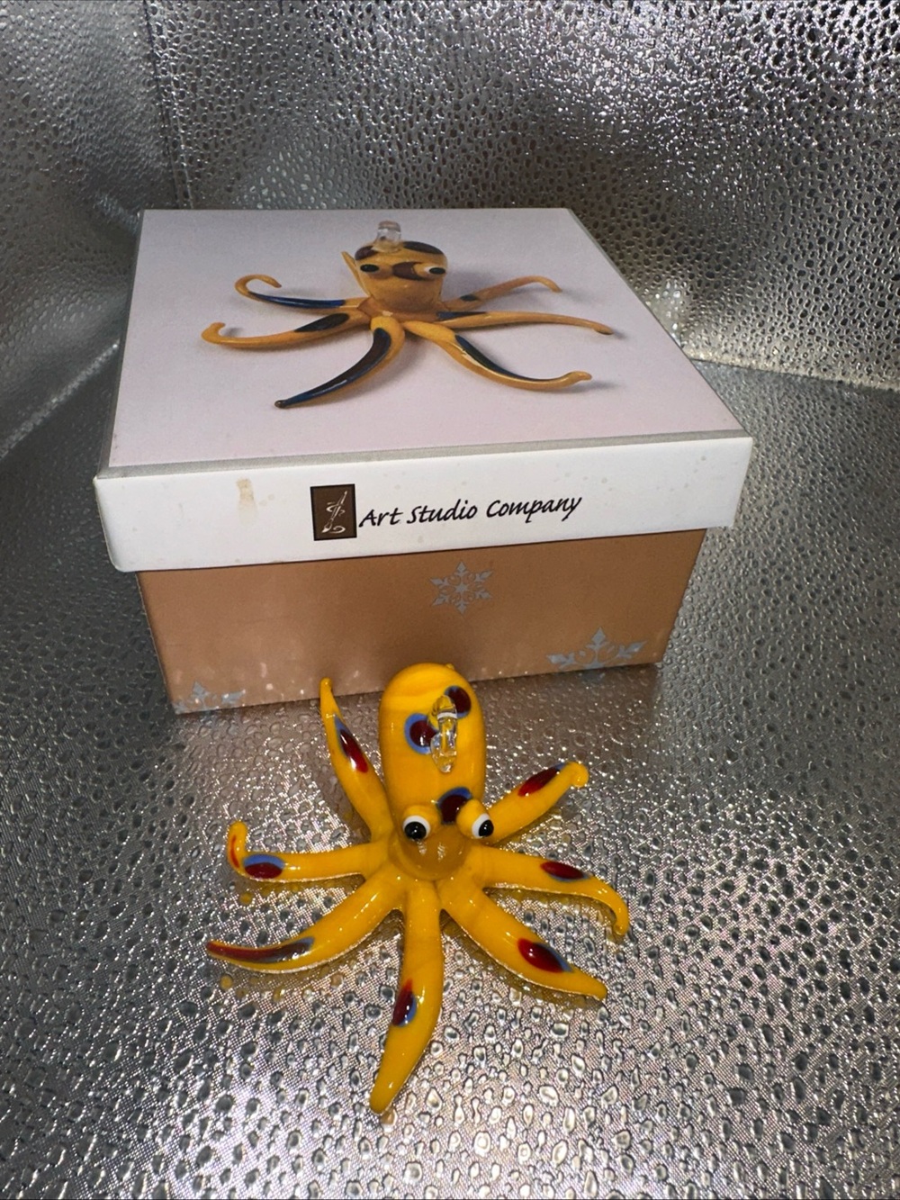 Studio glass hand blow Yellow Glass Octopus Figurine